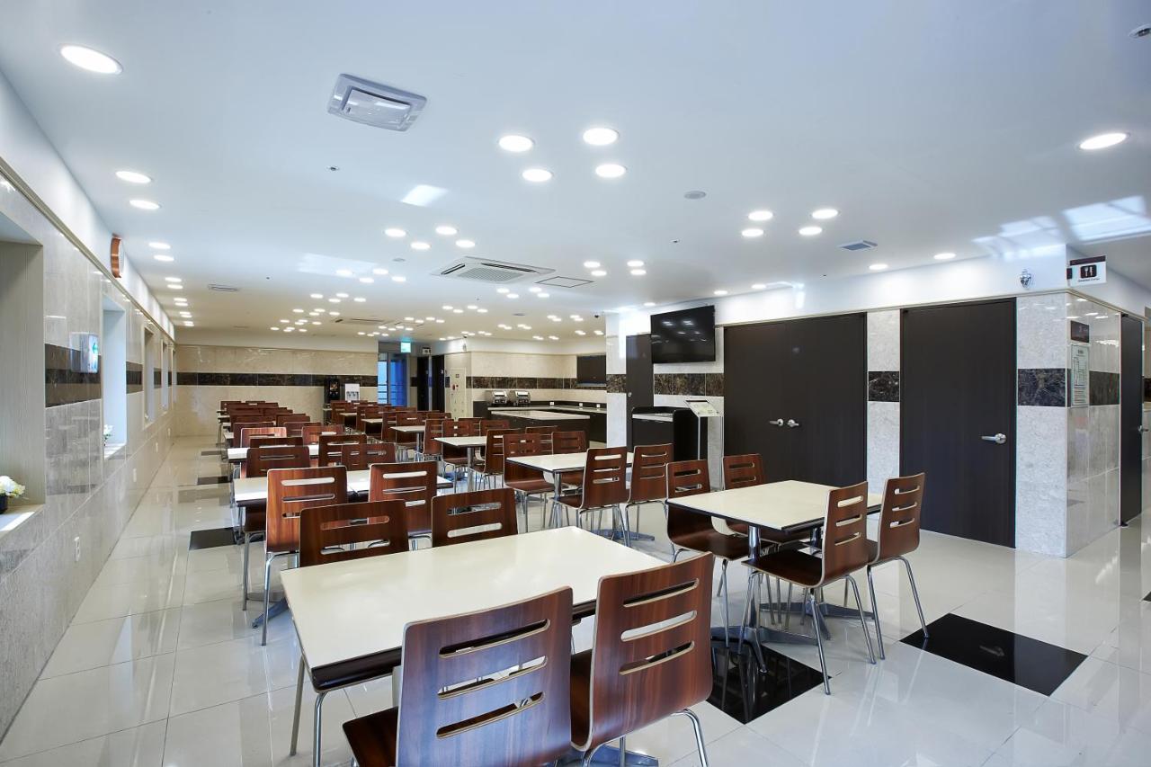 Toyoko Inn Seoul Yeongdeungpo Buitenkant foto